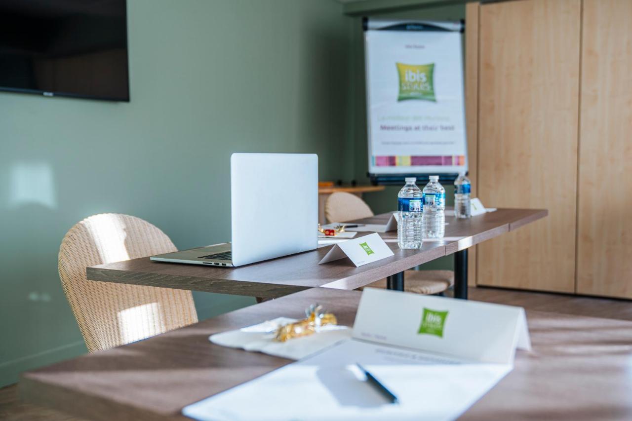 Ibis Styles Antibes Hotell Eksteriør bilde