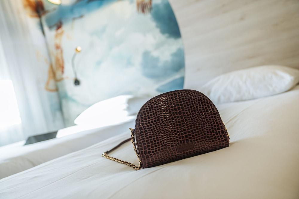 Ibis Styles Antibes Hotell Eksteriør bilde